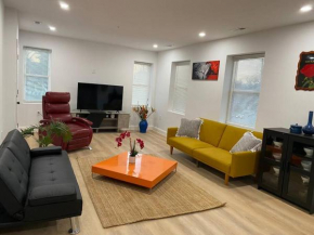 Newly renovated 2 bed DC #3